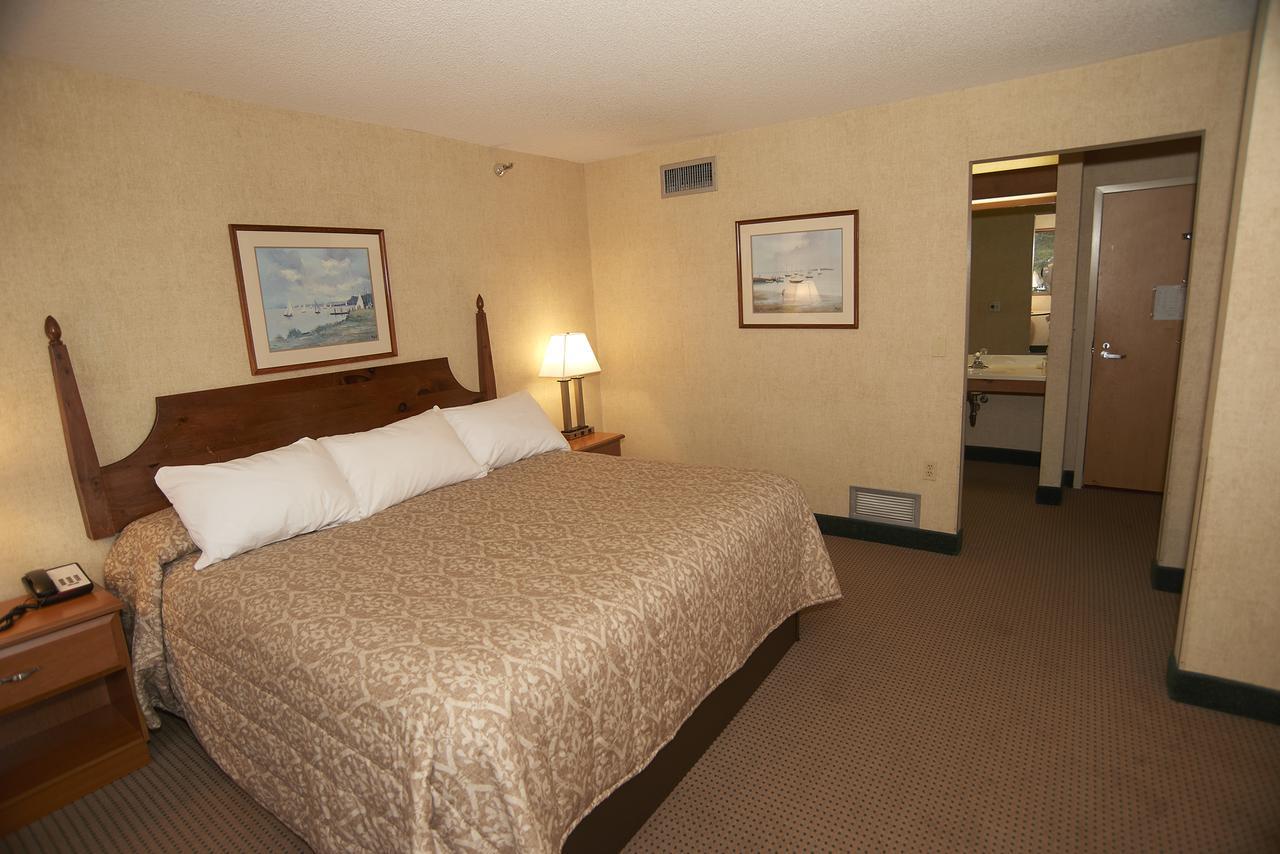 Commodores Inn Stowe Extérieur photo