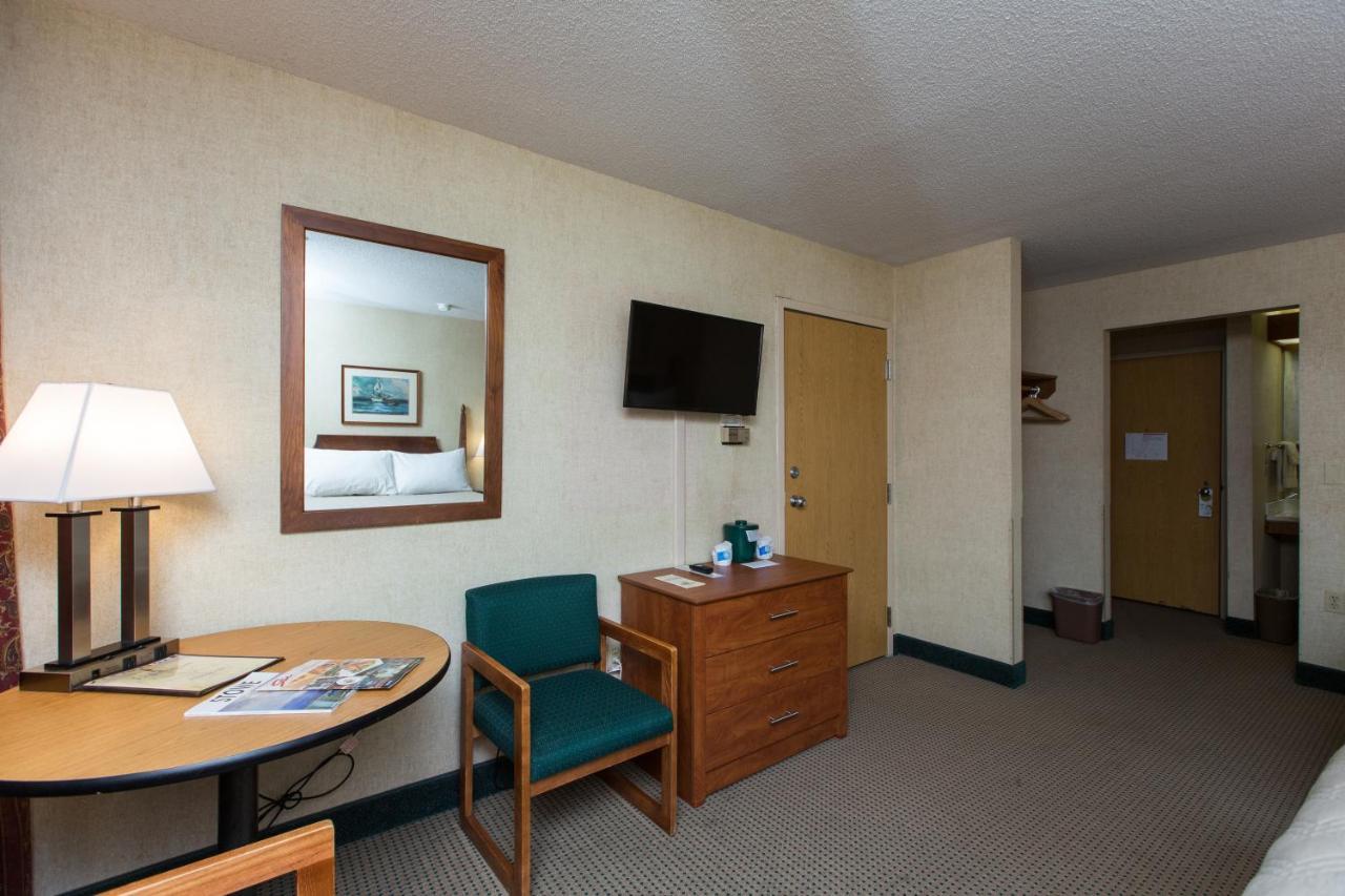 Commodores Inn Stowe Extérieur photo