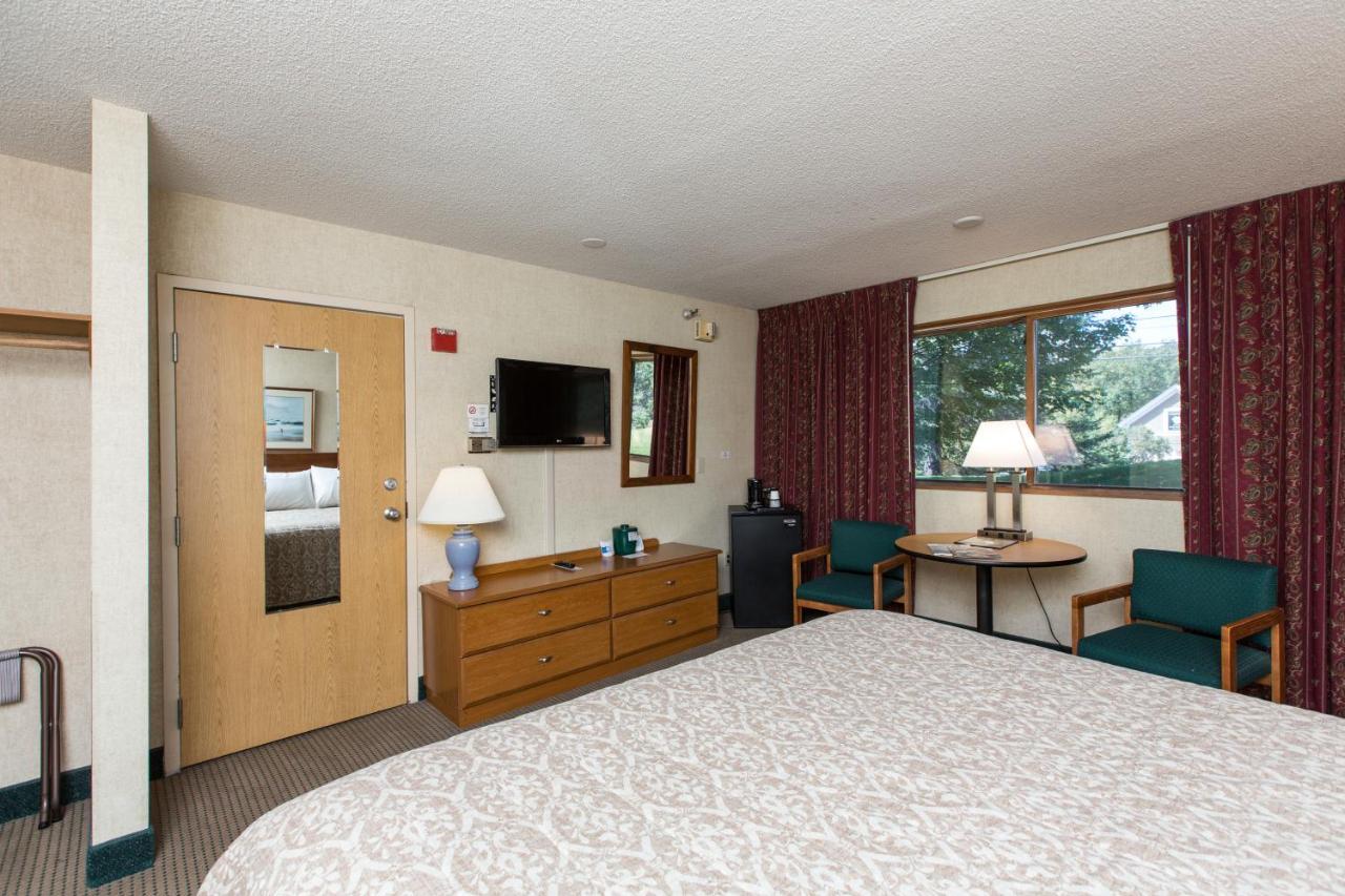 Commodores Inn Stowe Extérieur photo